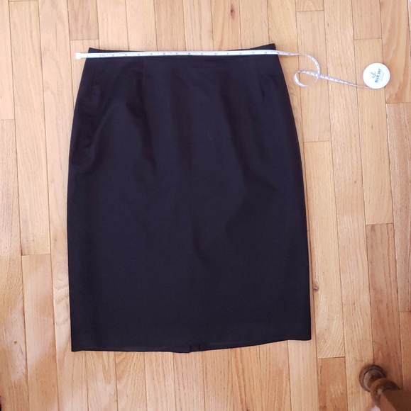 Calvin Klein Skirt - Picture 2 of 5